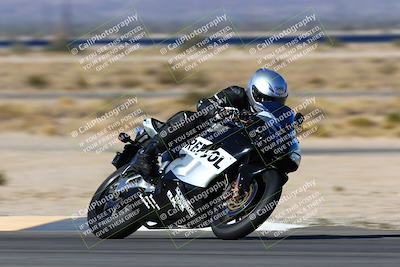 media/Jan-09-2022-SoCal Trackdays (Sun) [[2b1fec8404]]/Turn 11 (935am)/